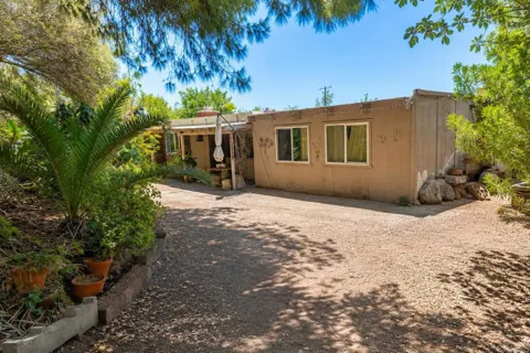 15203 Topa Road
