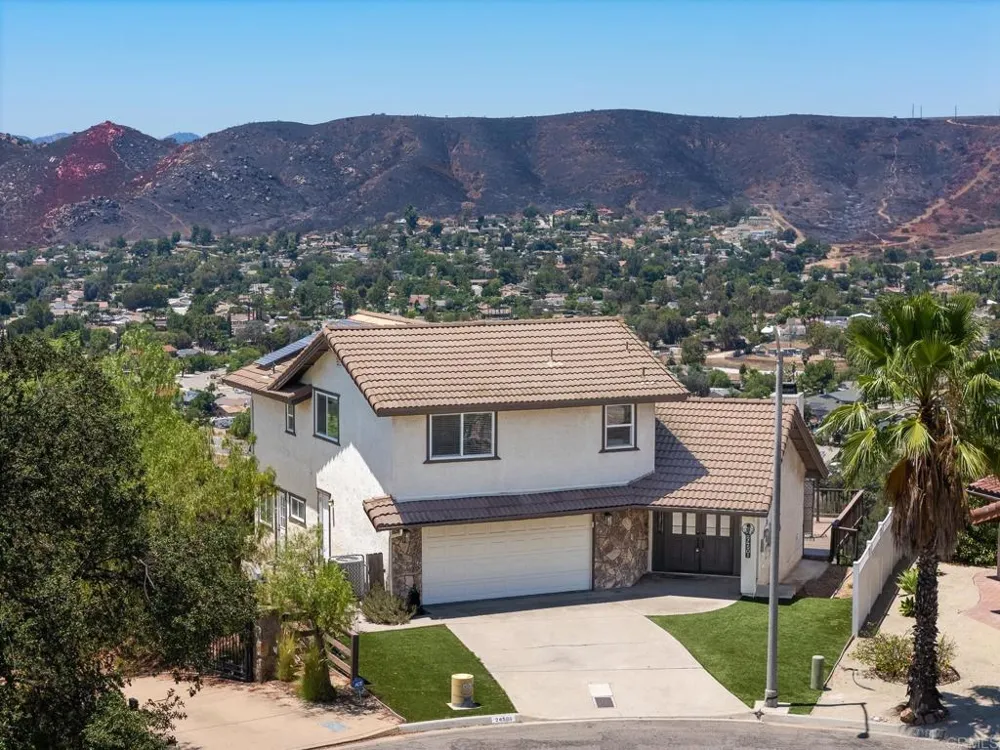 24501 Tesoro Way Ramona, CA 92065