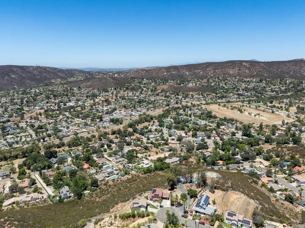 24501 Tesoro Way Ramona, CA 92065