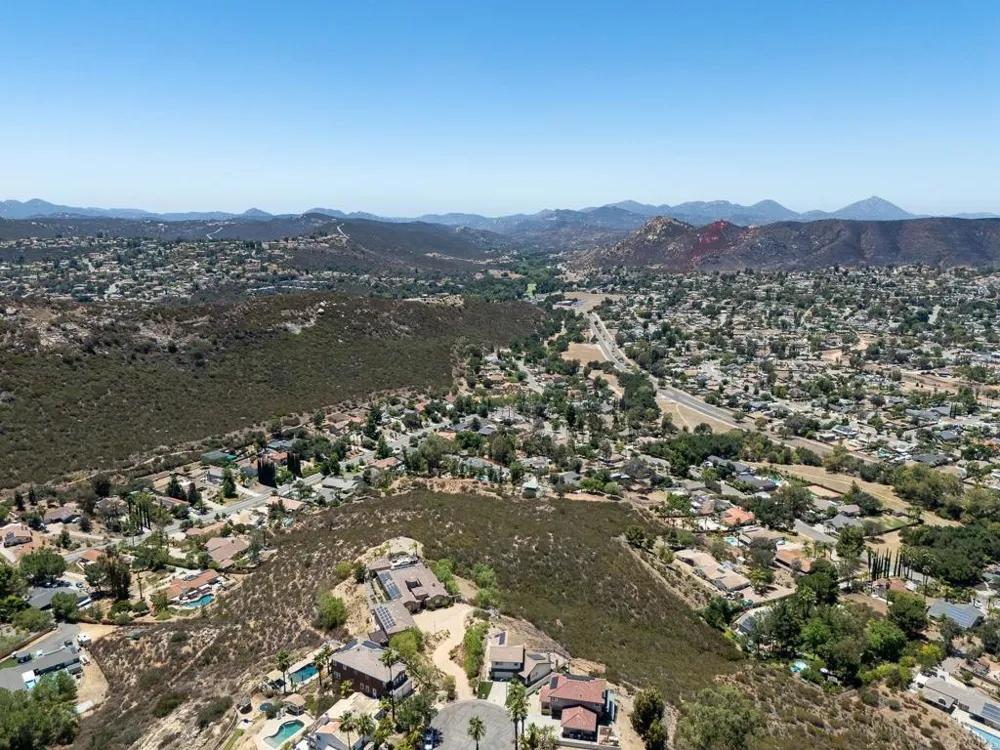 24501 Tesoro Way Ramona, CA 92065