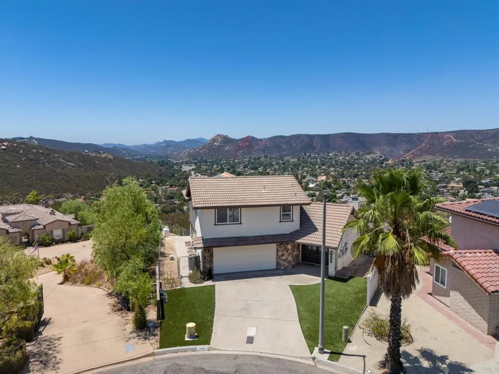 24501 Tesoro Way Ramona, CA 92065