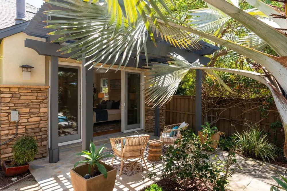1904 Sheridan Road Encinitas, CA 92024