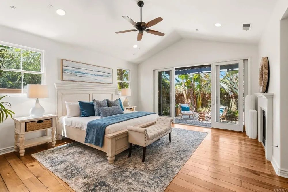 1904 Sheridan Road Encinitas, CA 92024