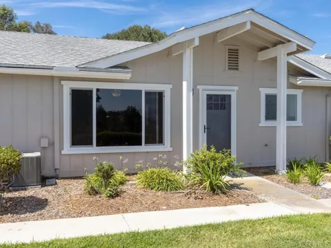 4362 Dowitcher Way