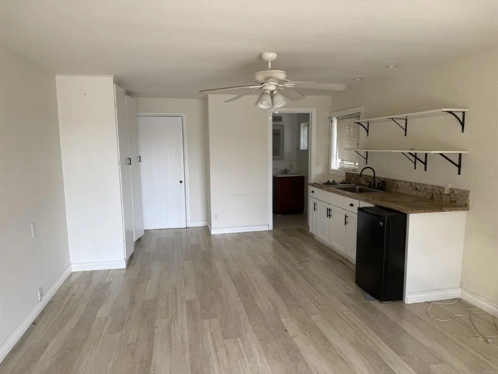 534 Ocean View Avenue Encinitas, CA 92024