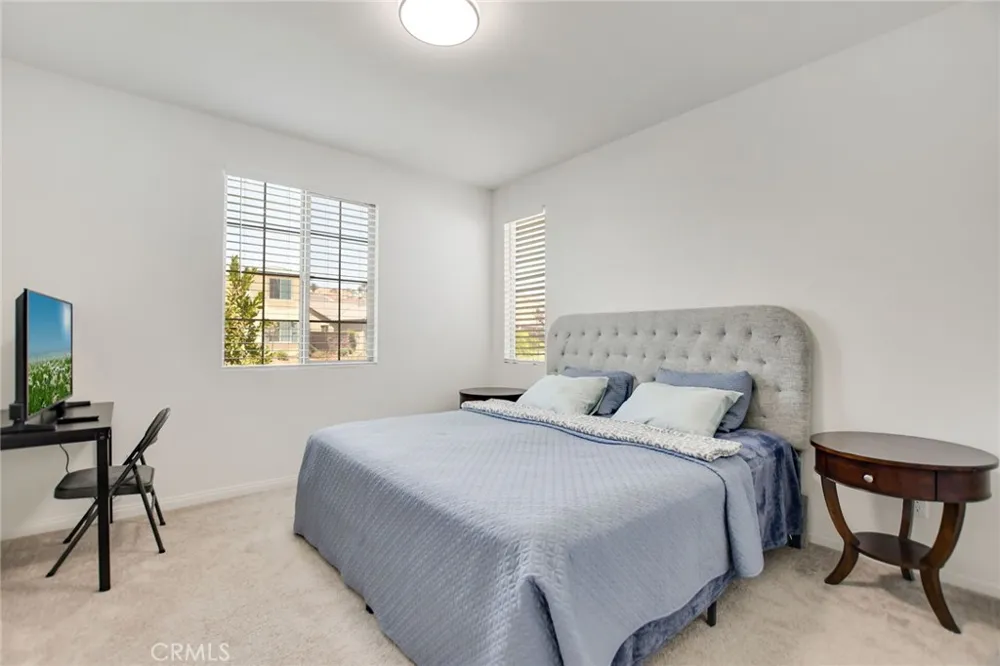 12789 Mendocino Ridge Riverside, CA 92503