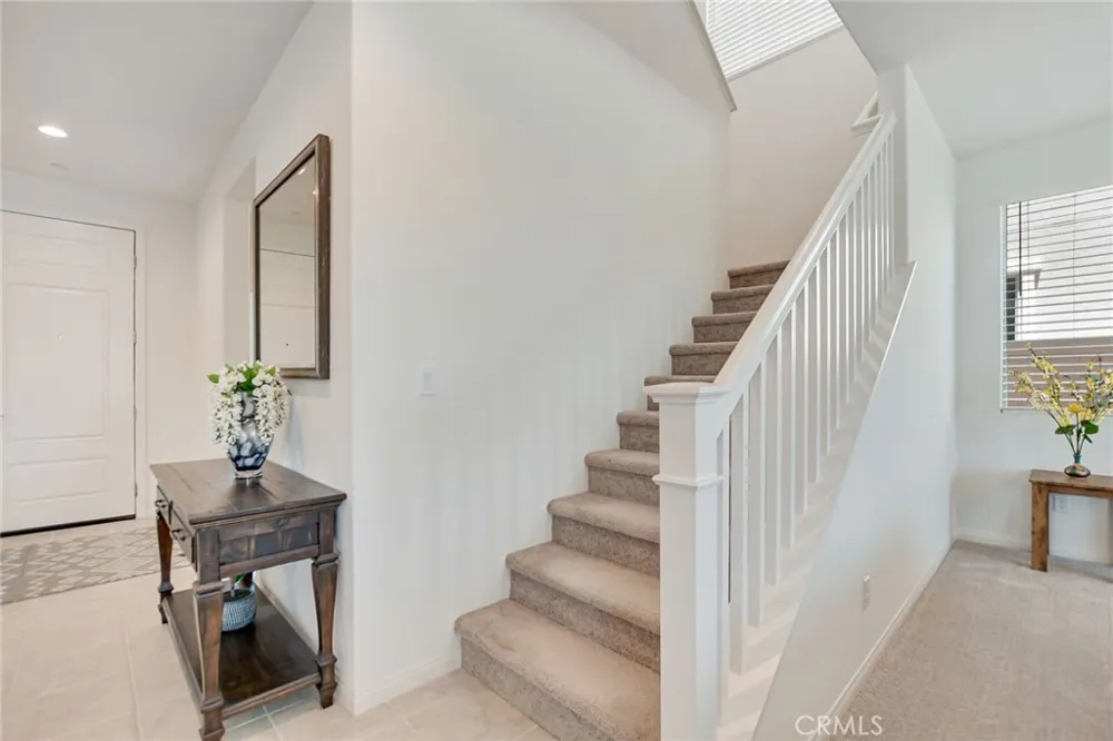 12789 Mendocino Ridge Riverside, CA 92503