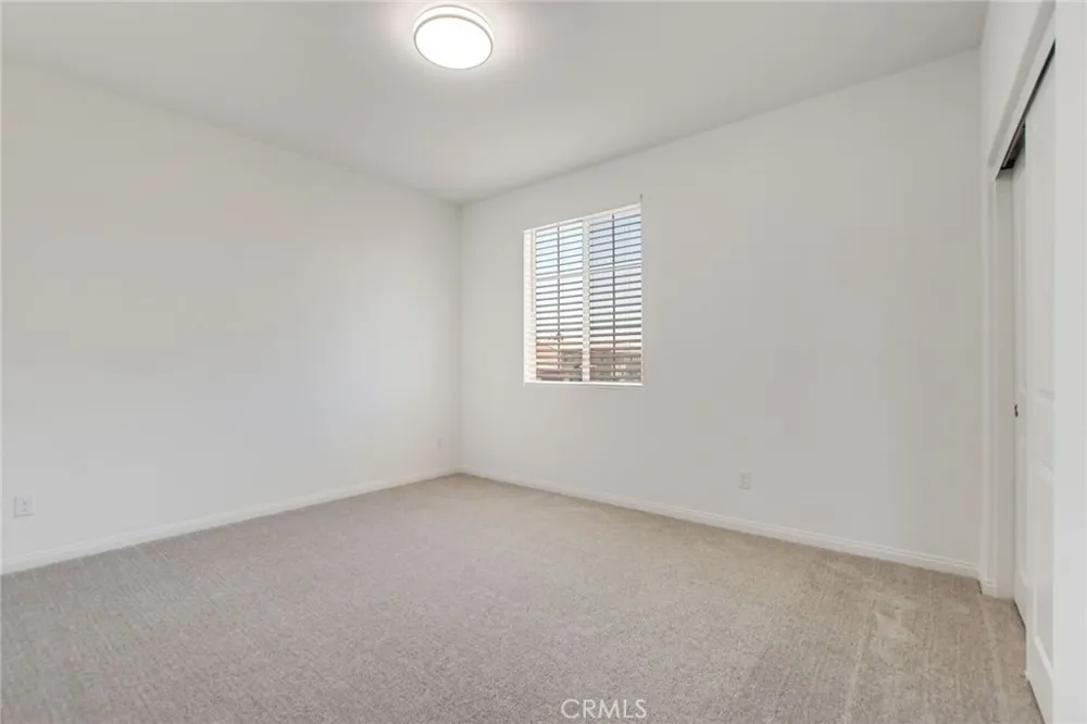12789 Mendocino Ridge Riverside, CA 92503