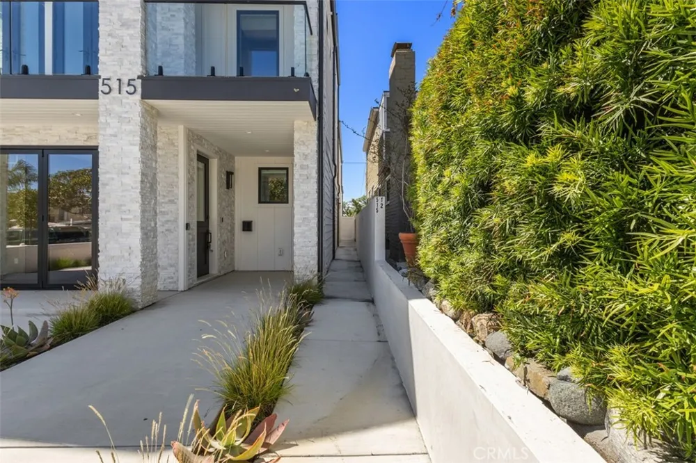 515 Jasmine Avenue Newport Beach, CA 92625