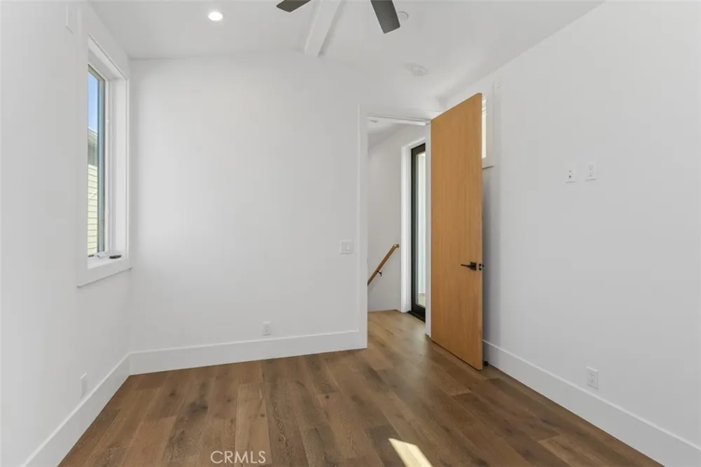 515 Jasmine Avenue Newport Beach, CA 92625