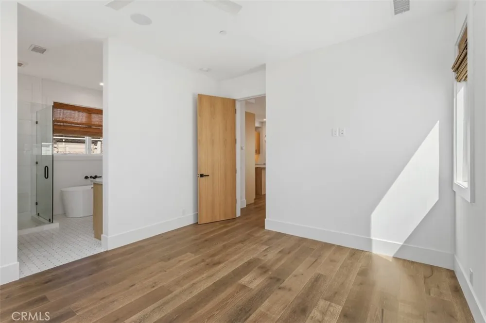 515 Jasmine Avenue Newport Beach, CA 92625