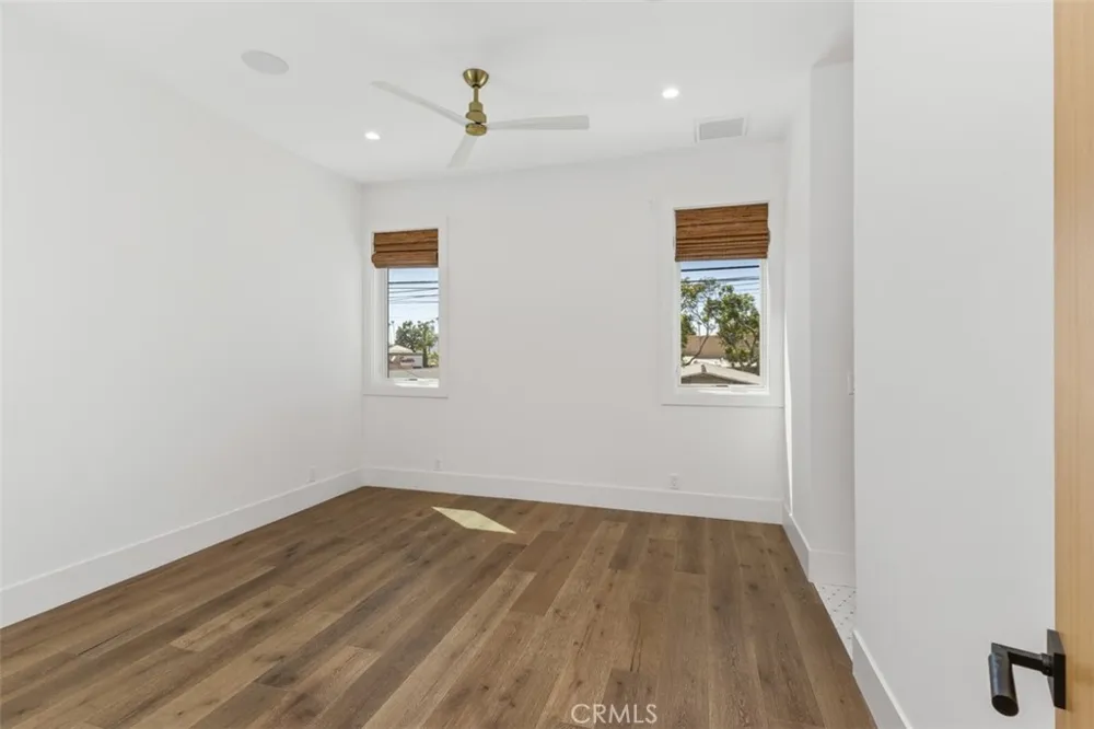 515 Jasmine Avenue Newport Beach, CA 92625