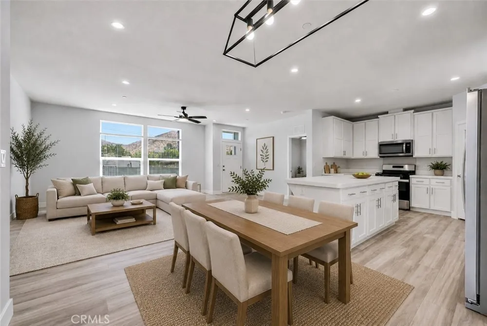 31146 Fretwell Homeland, CA 92548