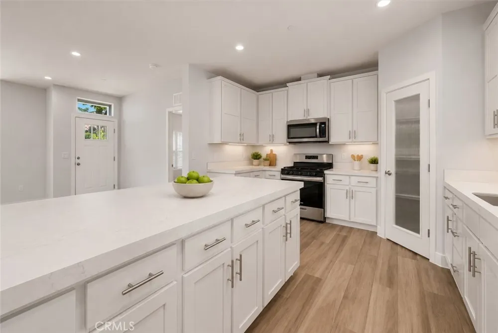 31146 Fretwell Homeland, CA 92548