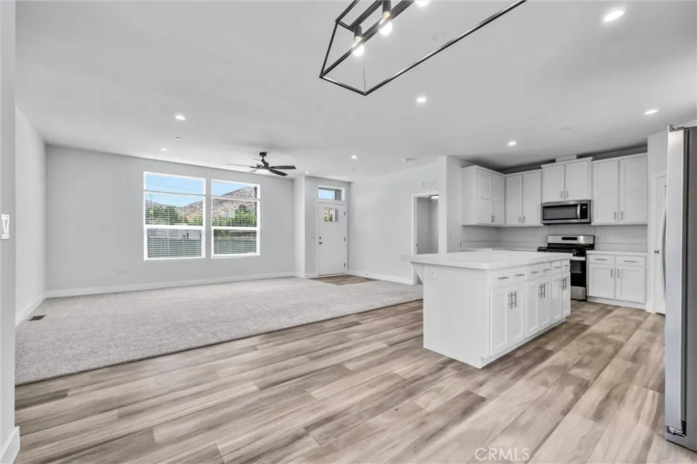 31146 Fretwell Homeland, CA 92548