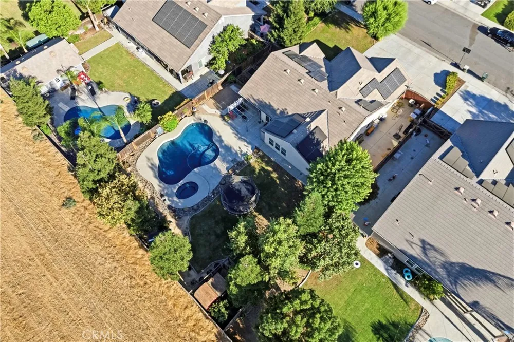 10112 Cranberry Isle Bakersfield, CA 93314
