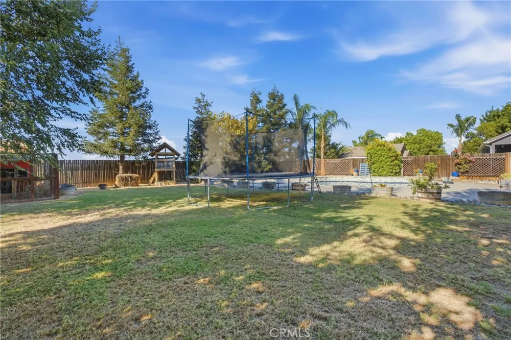 10112 Cranberry Isle Bakersfield, CA 93314