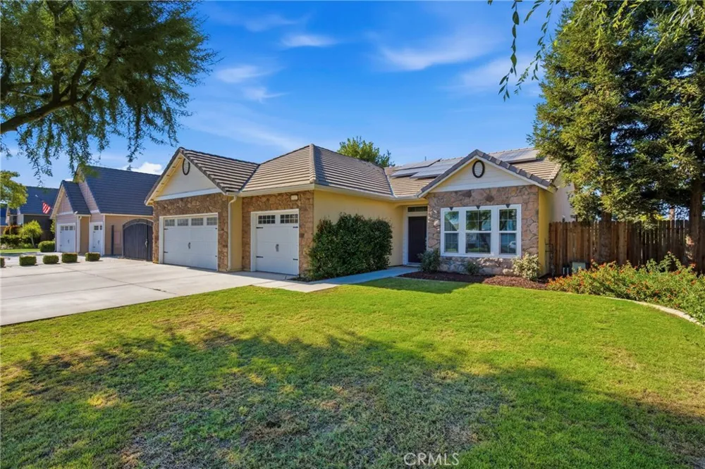 10112 Cranberry Isle Bakersfield, CA 93314