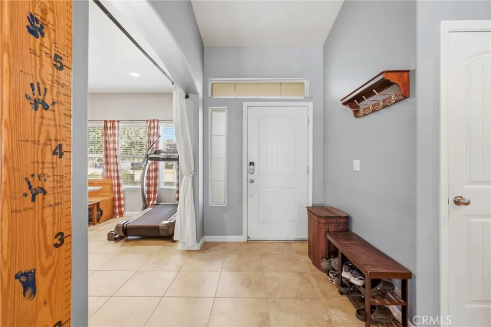 10112 Cranberry Isle Bakersfield, CA 93314