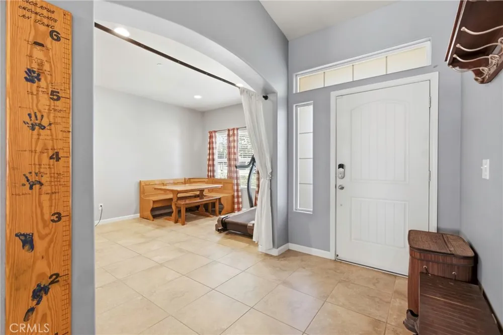 10112 Cranberry Isle Bakersfield, CA 93314