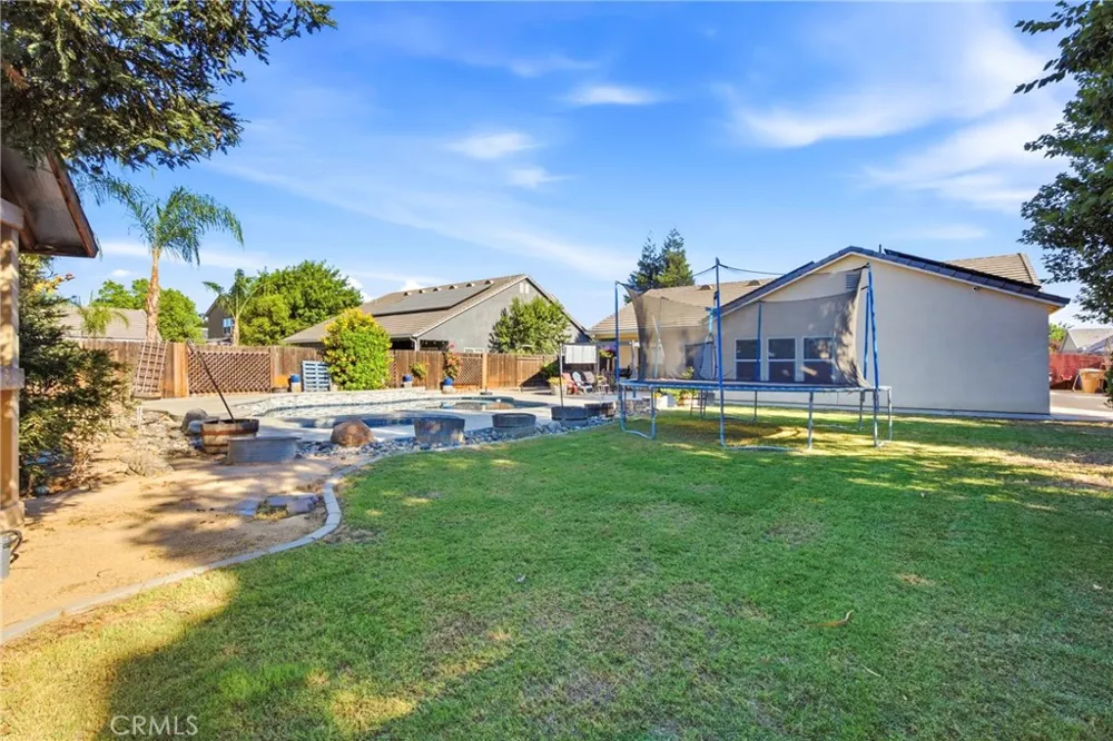 10112 Cranberry Isle Bakersfield, CA 93314
