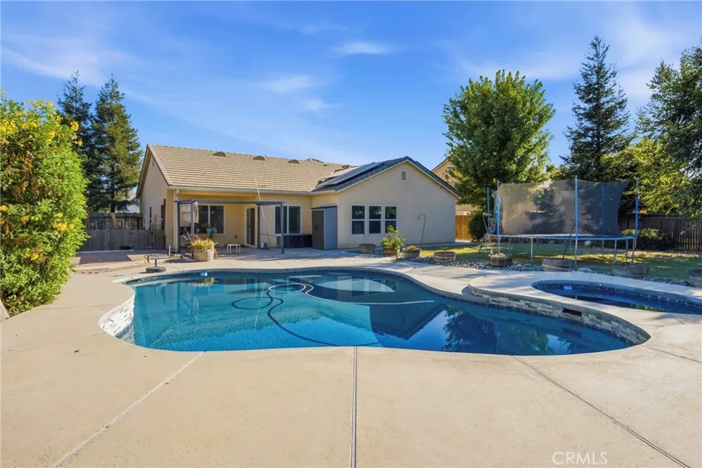 10112 Cranberry Isle Bakersfield, CA 93314