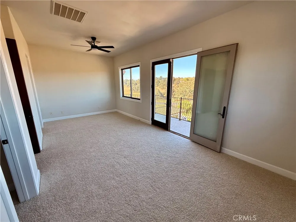 2040 Vista De La Vina Templeton, CA 93465