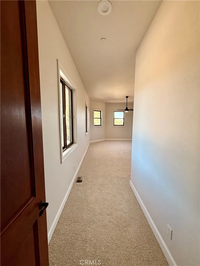 2040 Vista De La Vina Templeton, CA 93465