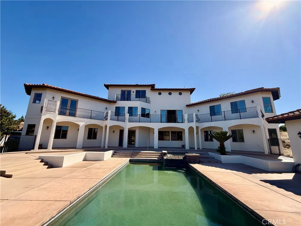 2040 Vista De La Vina Templeton, CA 93465