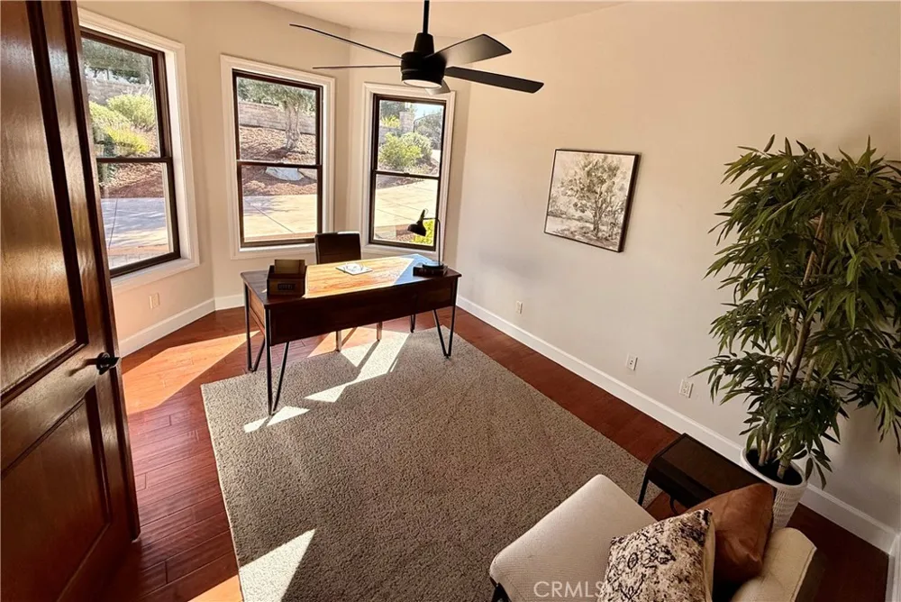 2040 Vista De La Vina Templeton, CA 93465