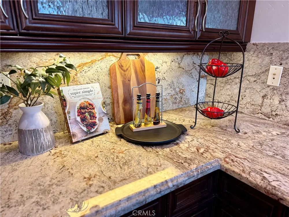 2040 Vista De La Vina Templeton, CA 93465