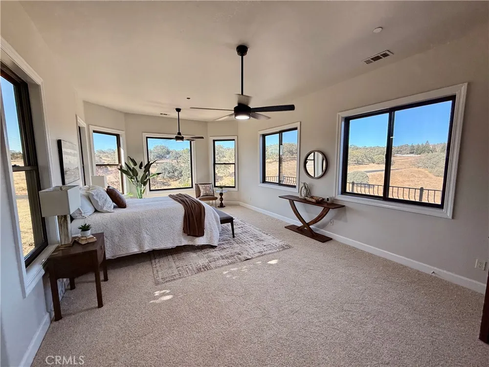 2040 Vista De La Vina Templeton, CA 93465