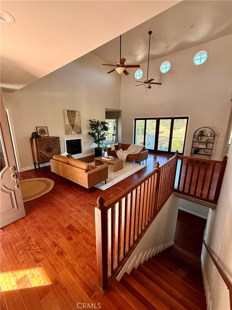 2040 Vista De La Vina Templeton, CA 93465