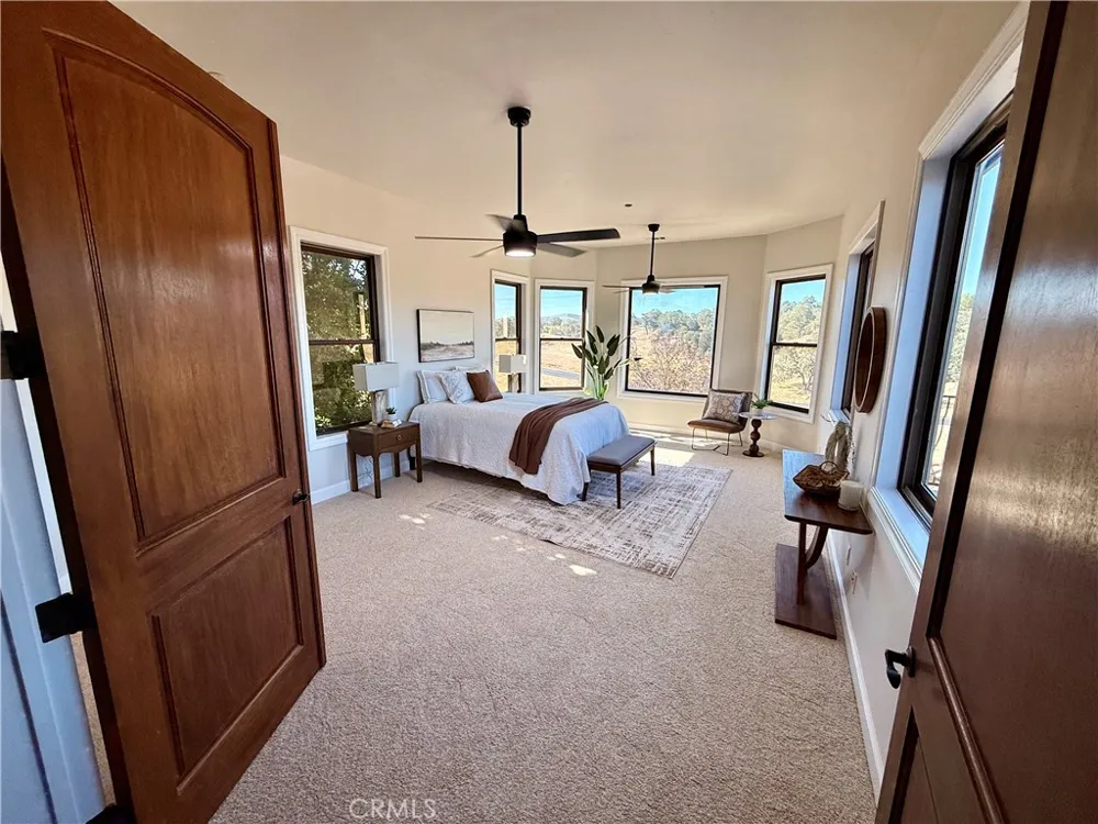 2040 Vista De La Vina Templeton, CA 93465