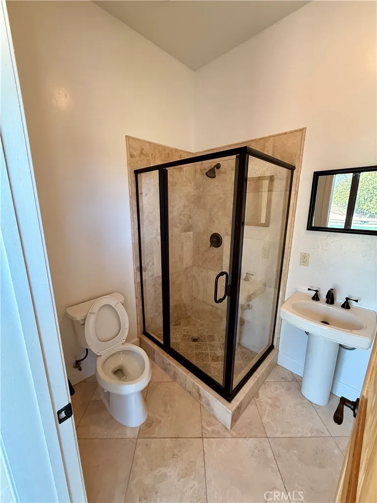 2040 Vista De La Vina Templeton, CA 93465
