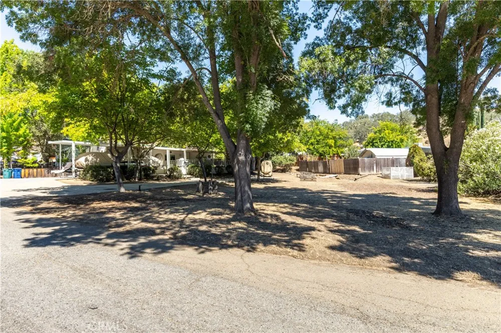 4190 Longview Paso Robles, CA 93446