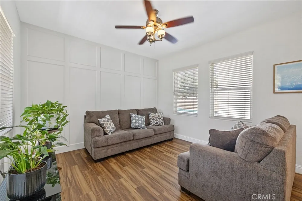 3320 W Glendale Visalia, CA 93291