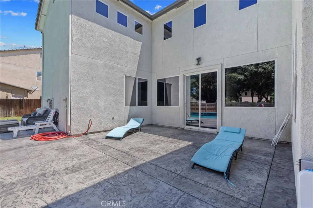 3320 W Glendale Visalia, CA 93291
