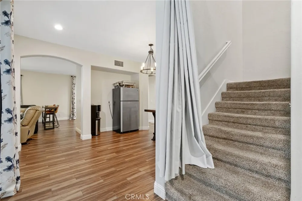 3320 W Glendale Visalia, CA 93291
