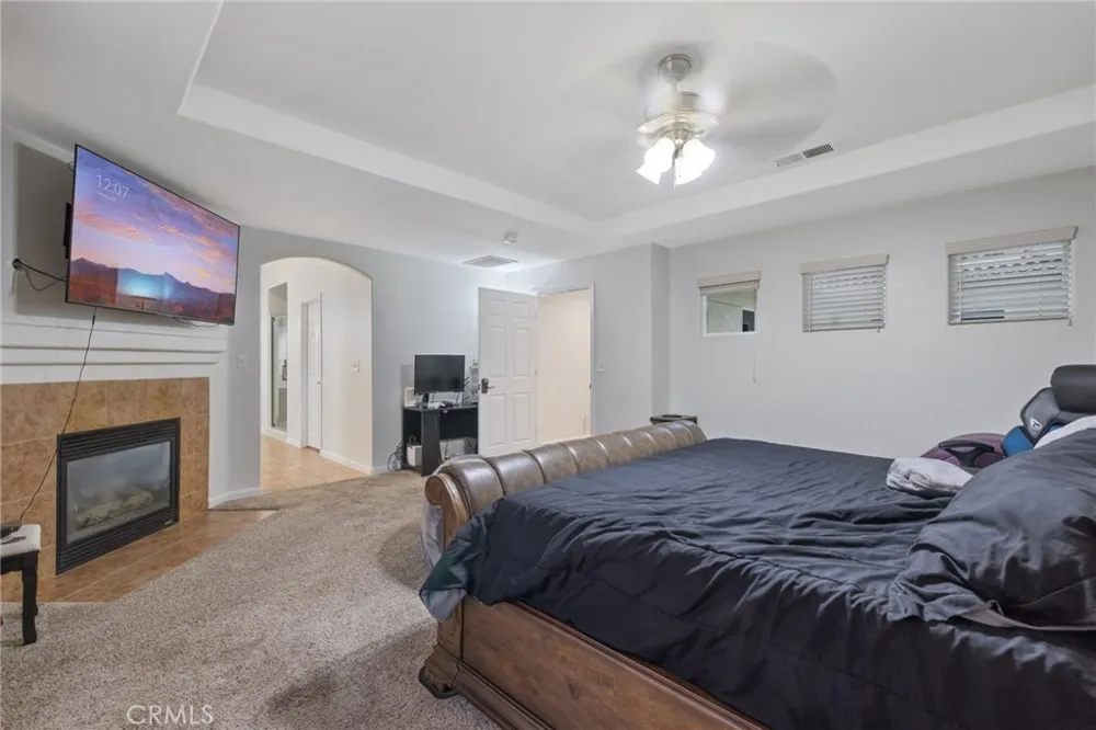3320 W Glendale Visalia, CA 93291