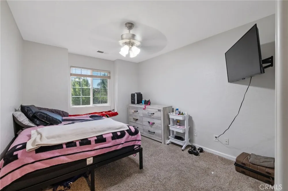 3320 W Glendale Visalia, CA 93291