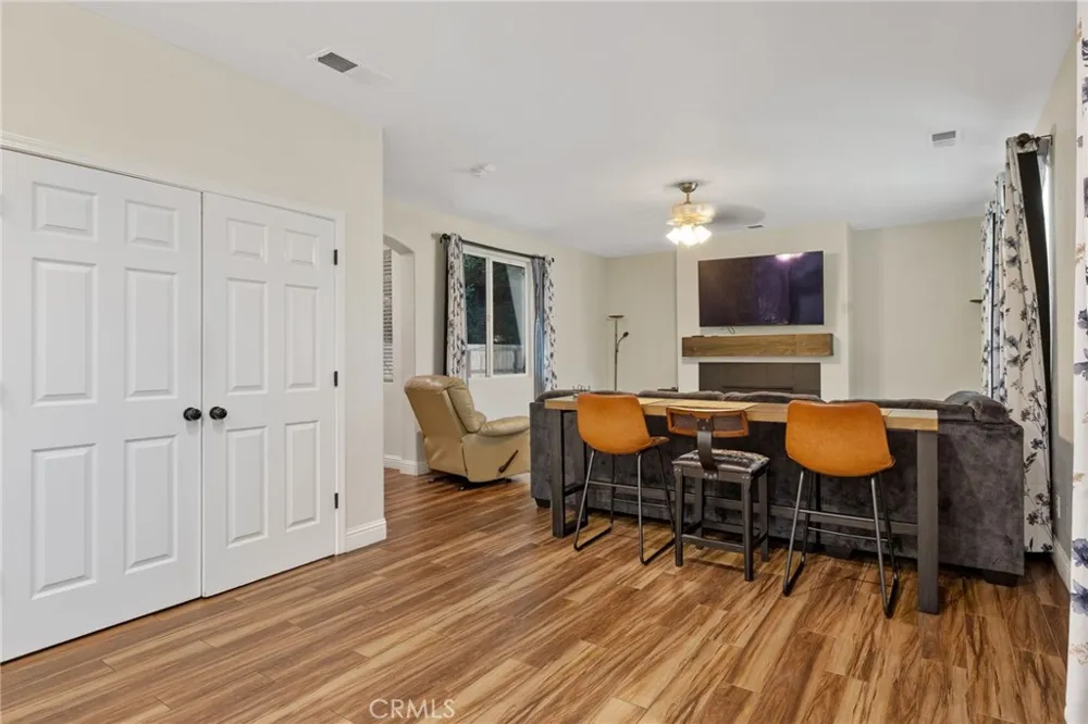 3320 W Glendale Visalia, CA 93291