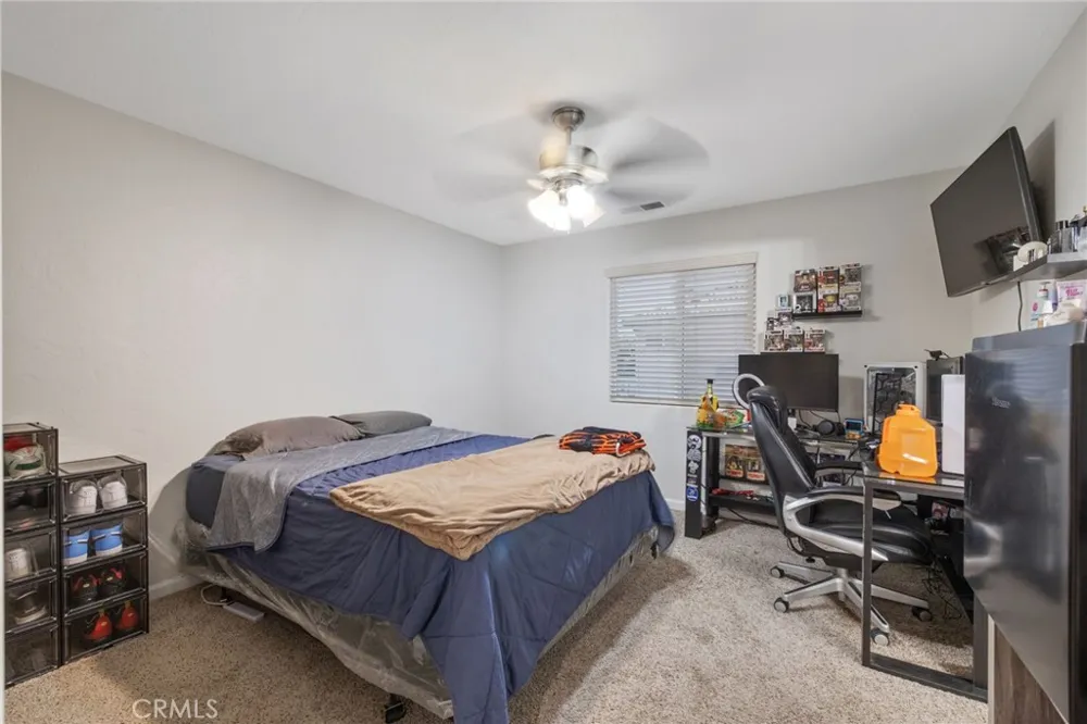 3320 W Glendale Visalia, CA 93291