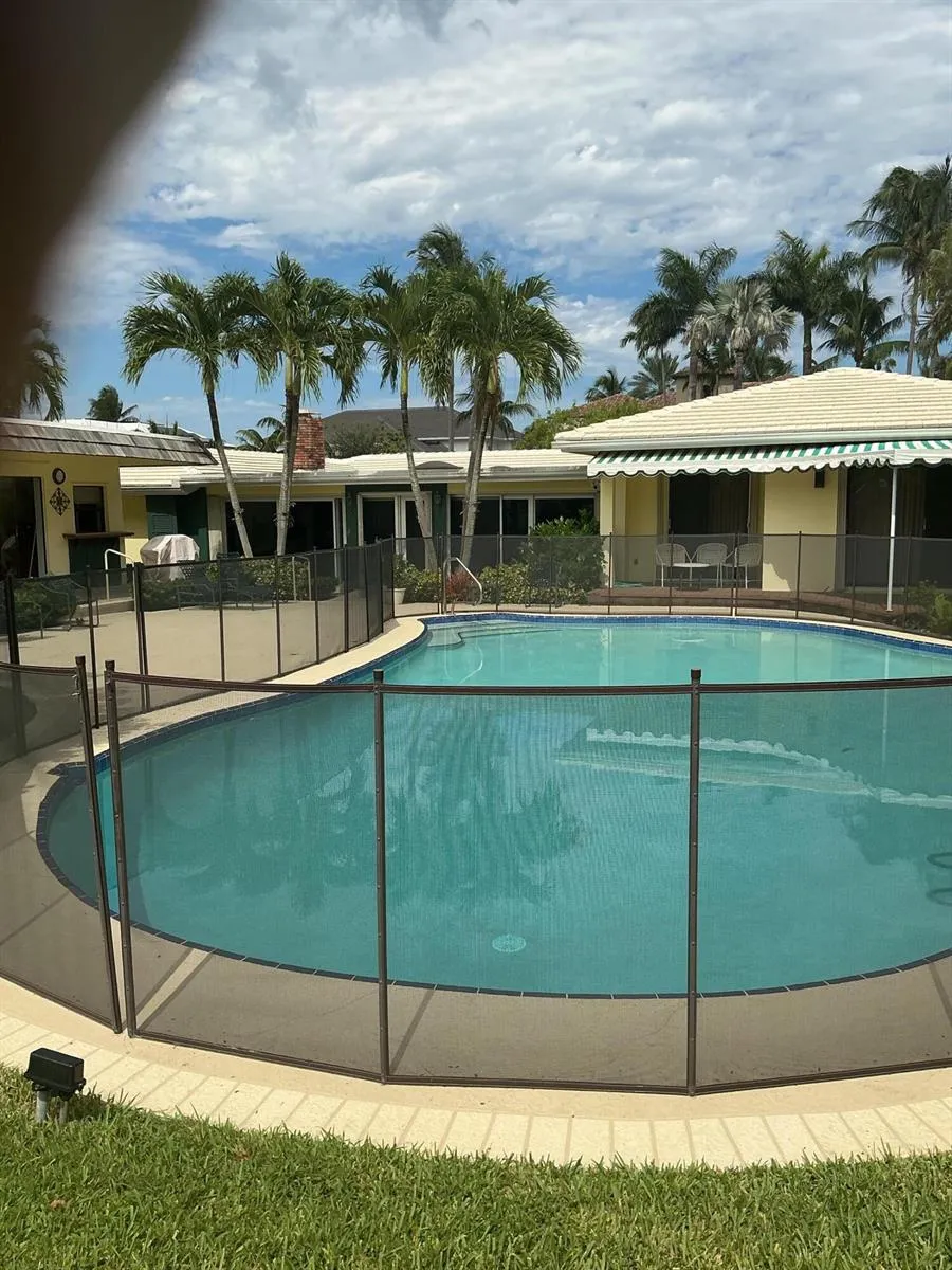 210 PALM TRAIL Delray Beach, FL 33483