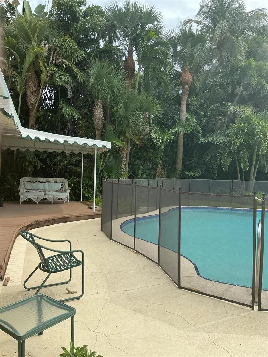 210 PALM TRAIL Delray Beach, FL 33483