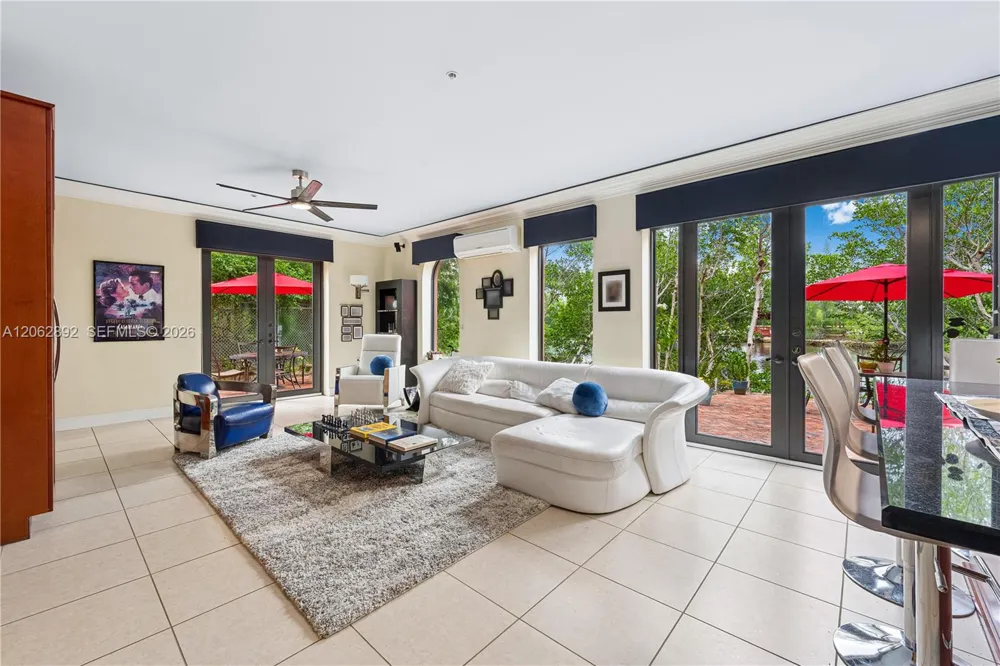 6234 Paradise Point Drive #6234 Palmetto Bay, FL 33157