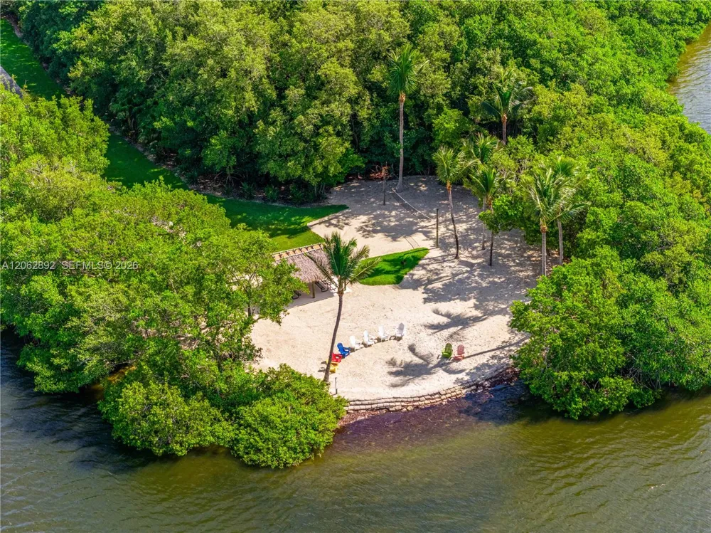 6234 Paradise Point Drive #6234 Palmetto Bay, FL 33157