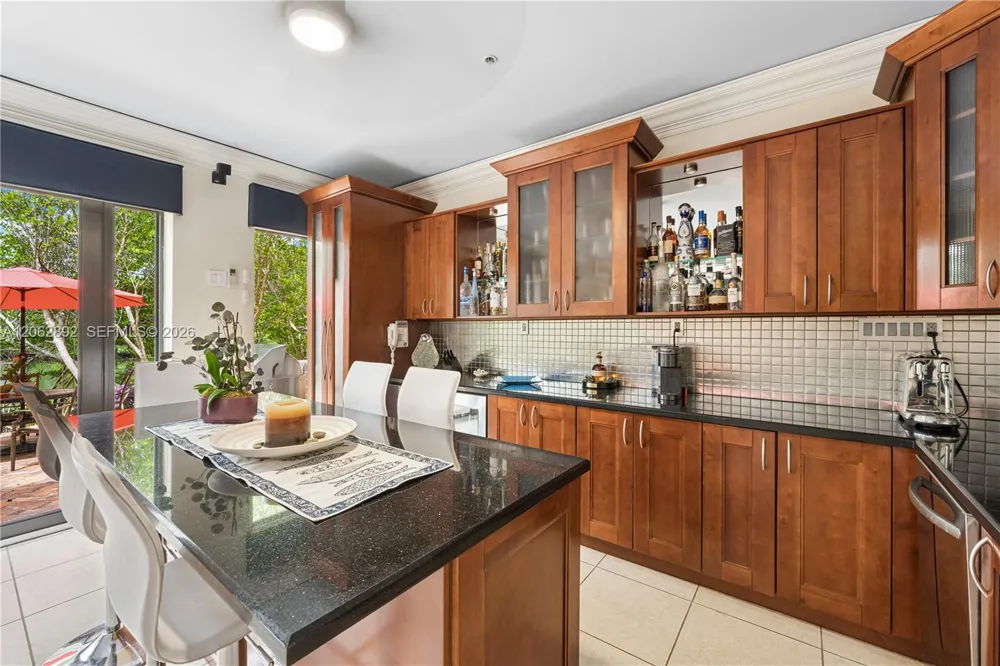 6234 Paradise Point Drive #6234 Palmetto Bay, FL 33157