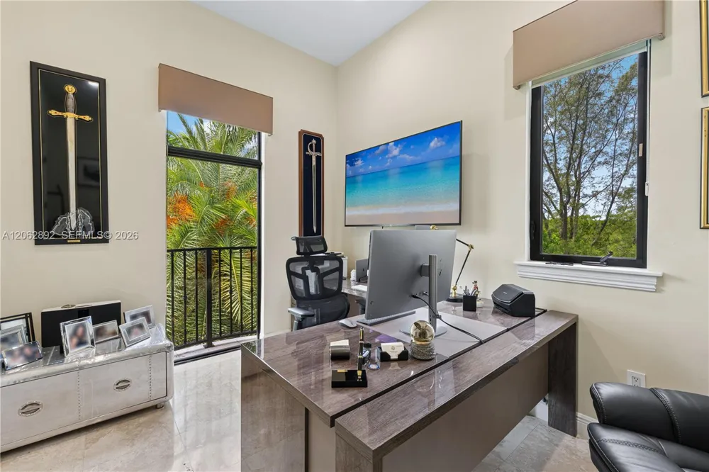 6234 Paradise Point Drive #6234 Palmetto Bay, FL 33157