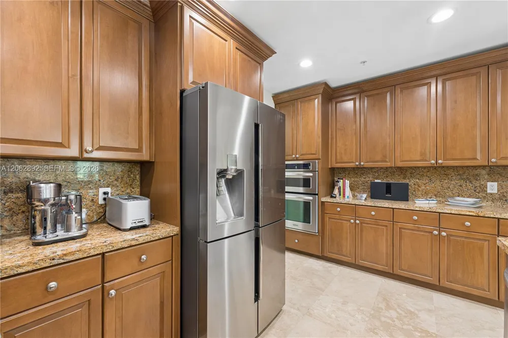 6234 Paradise Point Drive #6234 Palmetto Bay, FL 33157